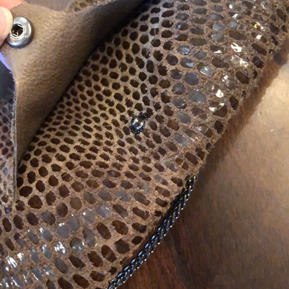 Sorial NY Small Embossed snakeskin print padded shoulder chain crossbody bag - Picture 5 of 12